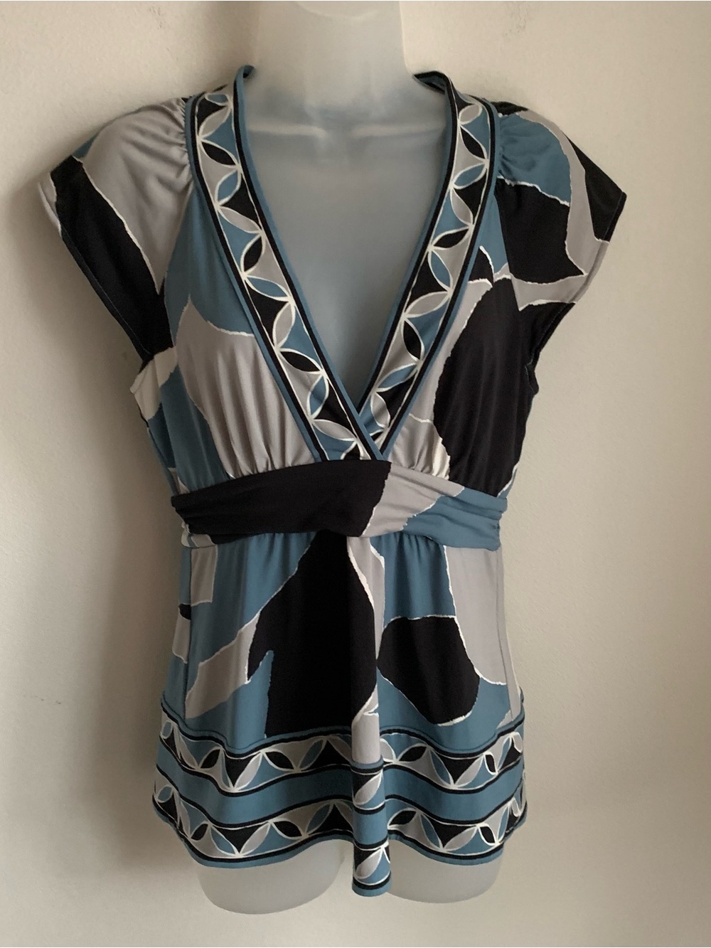 BCBGMaxAzria Blue, Black & Gray V-Neck Faux-Wrap Blouse